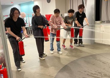 HỌC TRẢI NGHIỆM TẠI TRIỂN LÃM PHÒNG CHỐNG THIÊN TAI “IKEBUKURO BOSAIKAN”